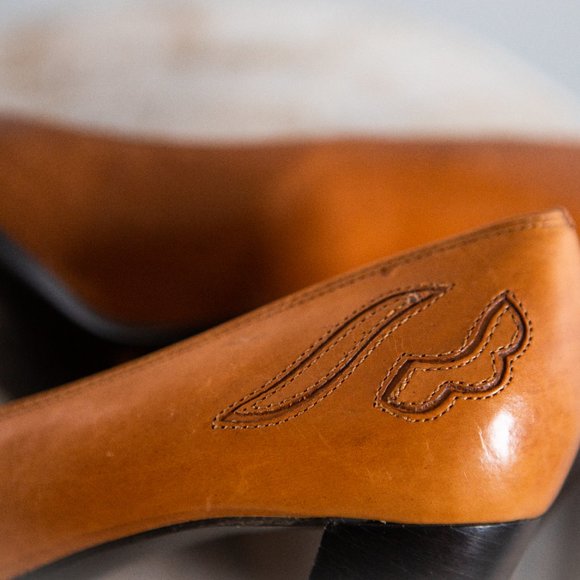 Enzo Angiolini Western-style Pumps - Picture 4 of 5